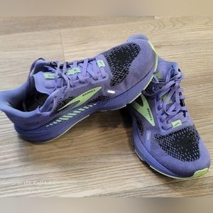 WOMEN'S Running Shoes, BROOKS LAUNCH GTS (9) GUIDERAILS, Purple Green US, Size 7